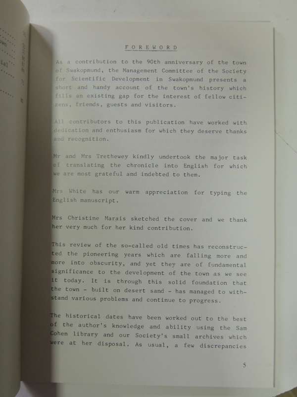Swakopmund - A Chronicle Of The Town`s People, Places And Progress - Ursula Massman