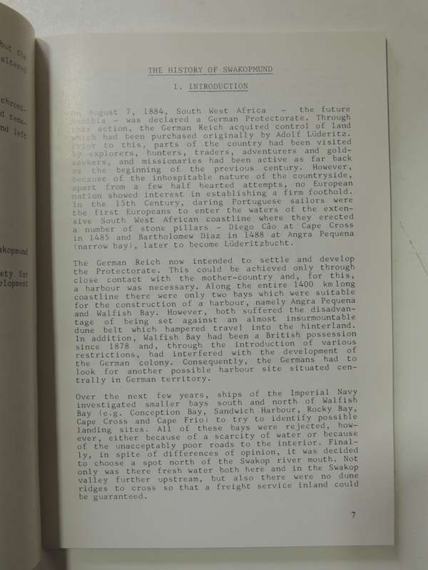 Swakopmund - A Chronicle Of The Town`s People, Places And Progress - Ursula Massman