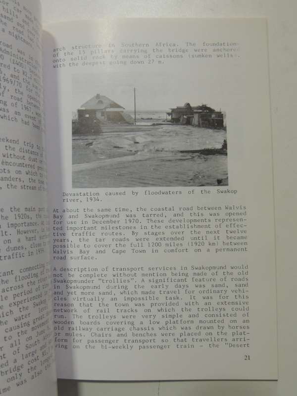 Swakopmund - A Chronicle Of The Town`s People, Places And Progress - Ursula Massman
