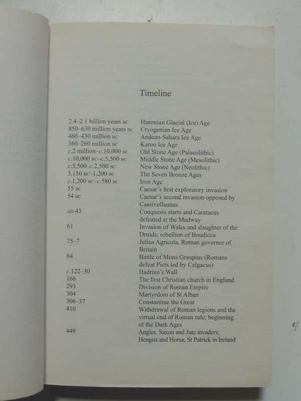 This Sceptred Isle - The Making Of The British - Christopher Lee