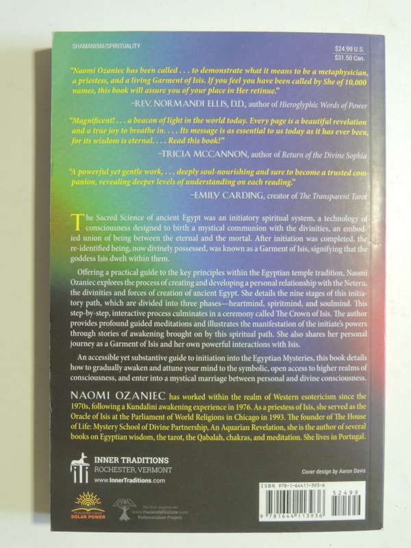 Becoming A Garment Of Isis - A Nine-Stage Initiatory Path Of Egyptian Spirituality - Naomi Ozaniec
