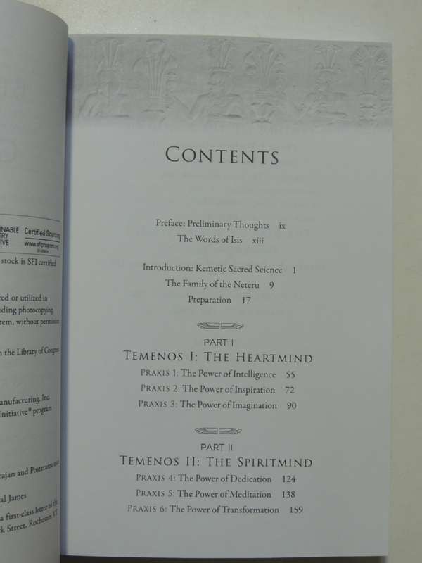 Becoming A Garment Of Isis - A Nine-Stage Initiatory Path Of Egyptian Spirituality - Naomi Ozaniec