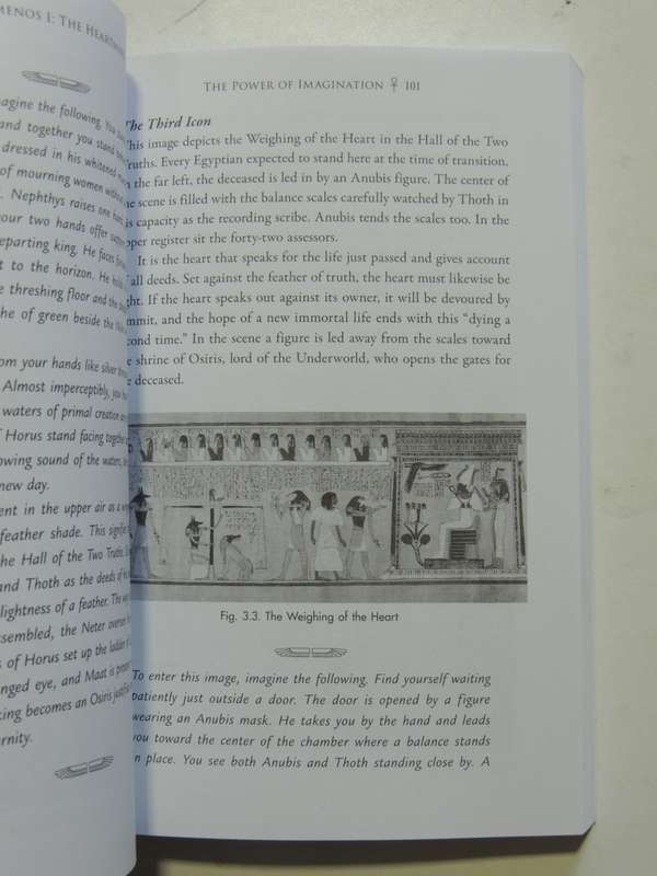 Becoming A Garment Of Isis - A Nine-Stage Initiatory Path Of Egyptian Spirituality - Naomi Ozaniec