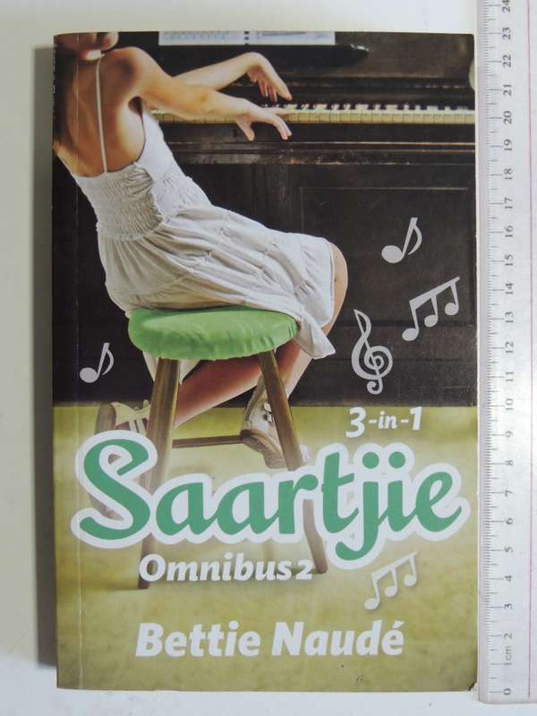 Saartjie Omnibus 2, 3-in-1 - Bettie Naude  AFRIKAANS