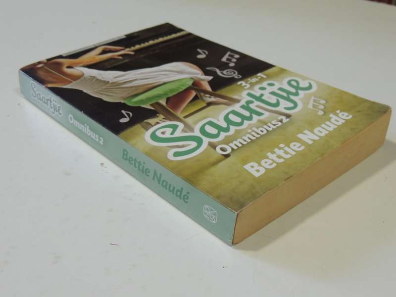 Saartjie Omnibus 2, 3-in-1 - Bettie Naude  AFRIKAANS