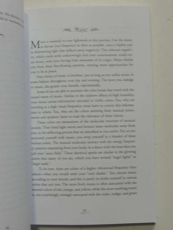 Messages From Your Angels - What Your Angels Want You To Know- Doreen Virtue, Ph.D.