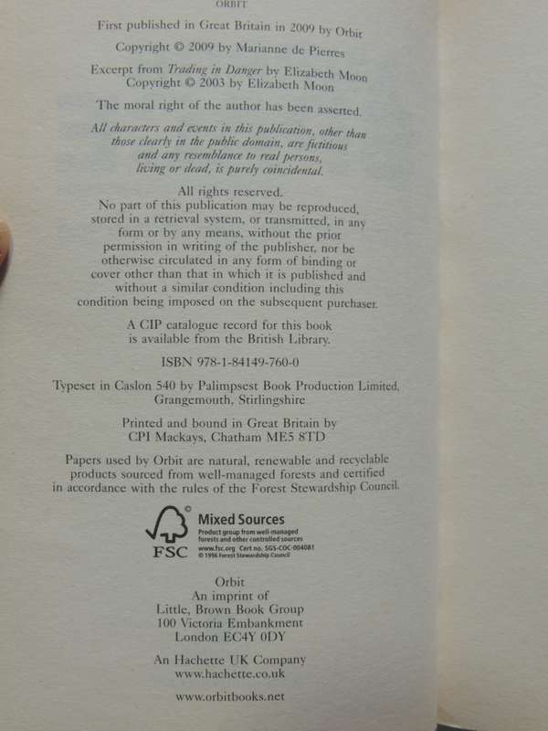 Mirror Space Book 3 of The Sentients of Orion - Marianne de Pierres