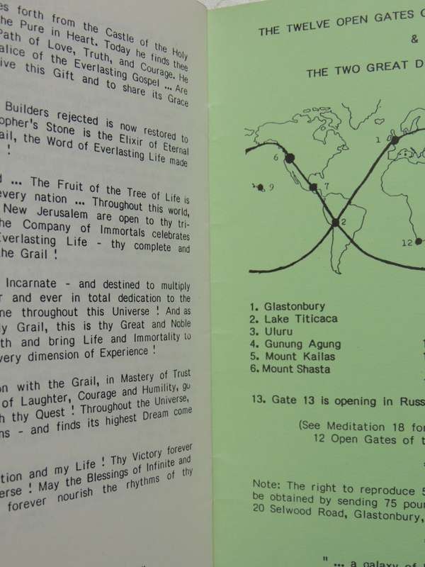 The Book Of The Holy Grail - 23 Meditations On Everlasting - Robert Croon