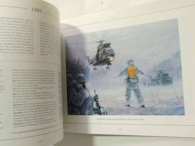 Brace By WireTo Fly-By-Wire - 80 Years Of The Royal Air Force 1918-1998 - Peter R. March