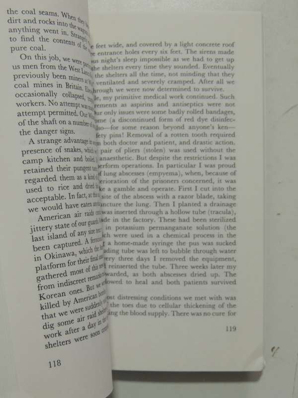 A Doctor`s War - Aidan MacCarthy