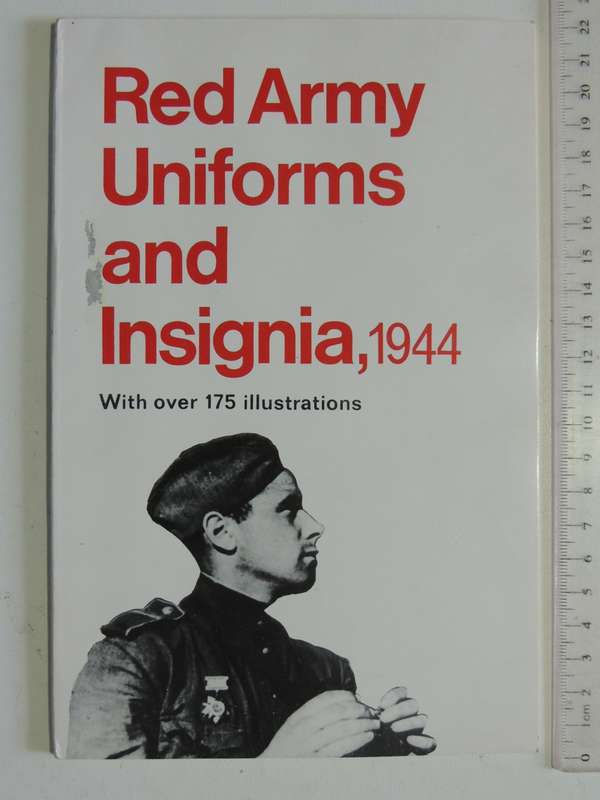 Red Army Uniforms And Insignia