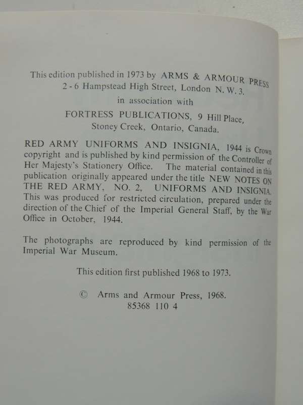 Red Army Uniforms And Insignia