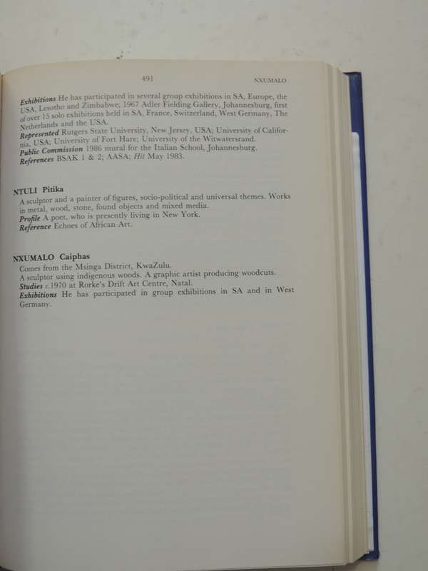 The Dictionary of South African Painters and Sculptors - Grania Ogilvie    Signed