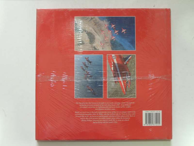 Reds - The RAF Red Arrows In Action - John M. Dibbs & John Rands OBE