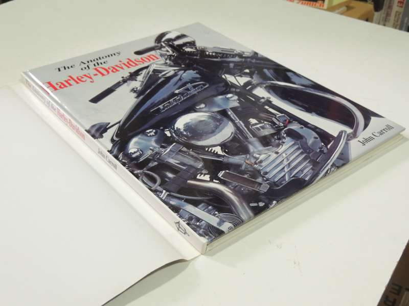 The Anatomy Of The Harley-Davidson - John Carroll
