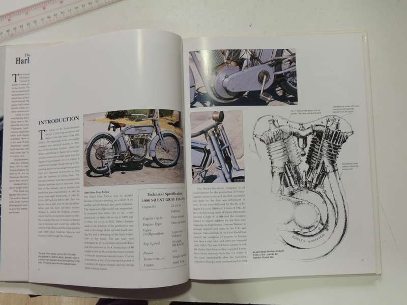 The Anatomy Of The Harley-Davidson - John Carroll