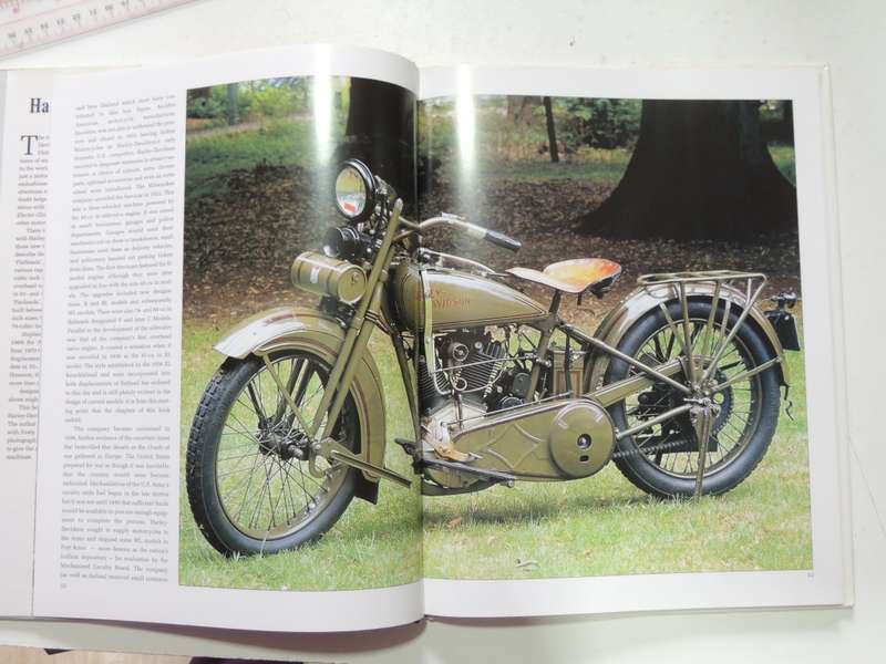 The Anatomy Of The Harley-Davidson - John Carroll