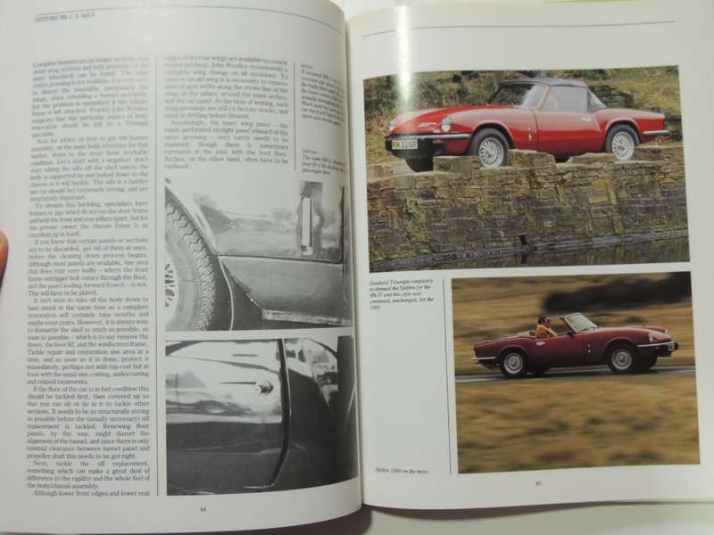 Classic And Sportscar - Triumph Spitfire And GT6 File - Graham Robson