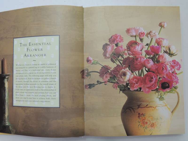 The Complete Flower Arranger - Pamela Westland      Large Format