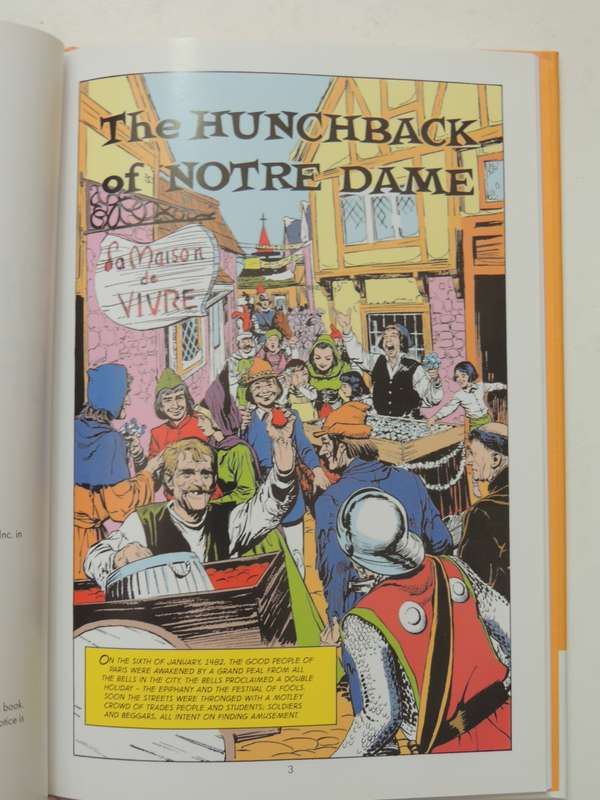 The Hunchback of Notre Dame - Classics IllustartedVictor Hugo,     Graphic Novel