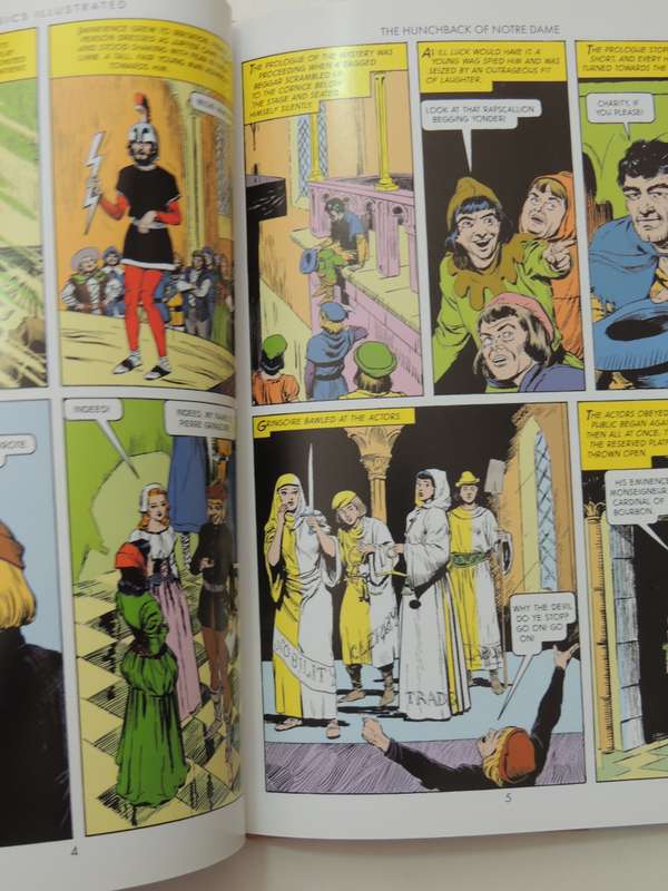 The Hunchback of Notre Dame - Classics IllustartedVictor Hugo,     Graphic Novel
