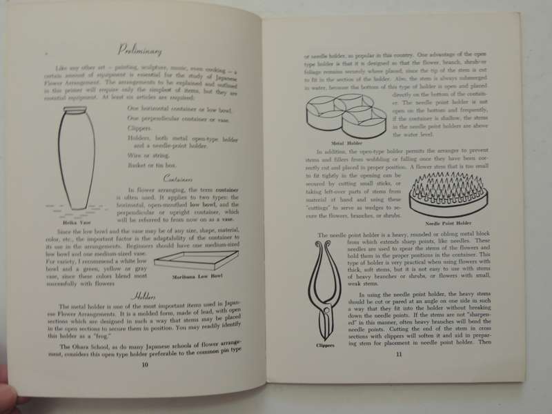 Japanese Flower Arrangement in a Nutshell, A Primer - Ellen Gordon Allen    Pub 1970