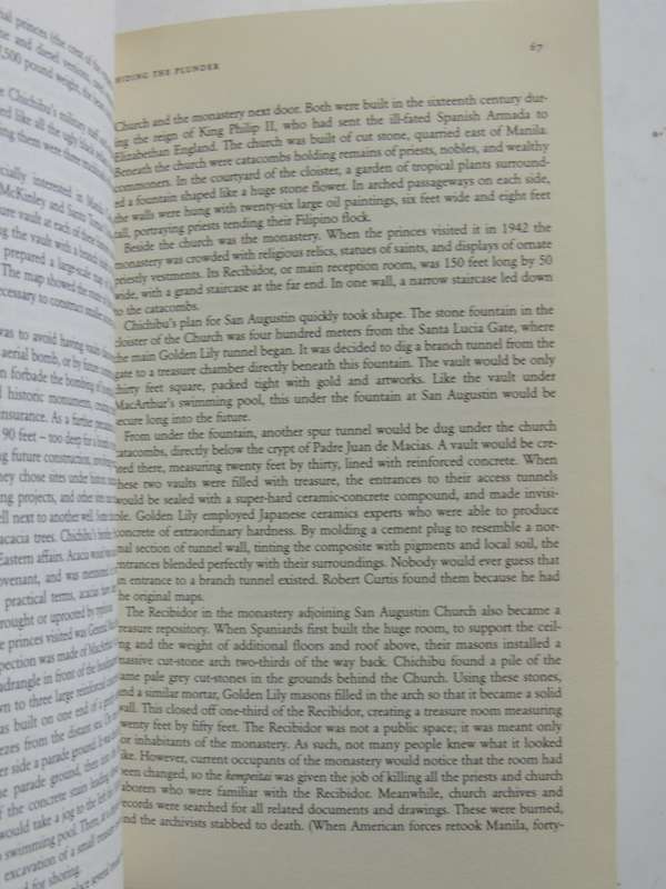 Gold Warriors - America`s Secret Recovery Of Yamashita`s GoldSterling & Peggy Seagrave