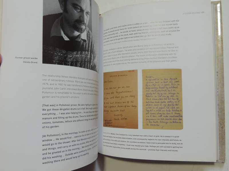 A Prisoner In The Garden - Opening Nelson Mandela`s Prison Archive (1st Edition 2005)