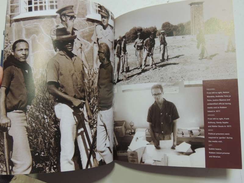 A Prisoner In The Garden - Opening Nelson Mandela`s Prison Archive (1st Edition 2005)