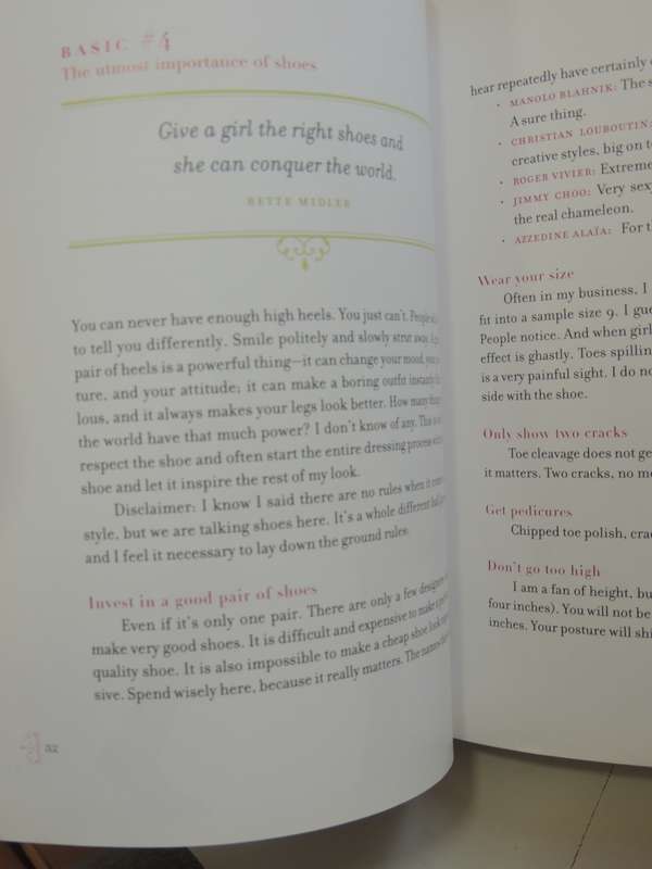 The Little Black Book Of Style - Nina Garcia