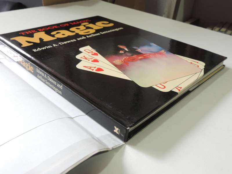 The Book Of Magic - Edwin A. Dawes & Arthur Setterington