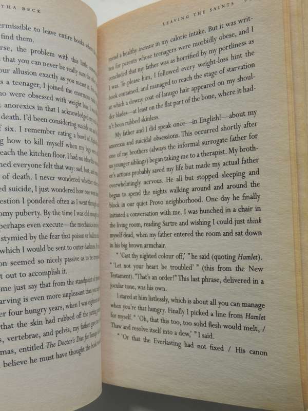 Learning The Saints - One Child`s Story Of Survival And Hope - Martha Beck