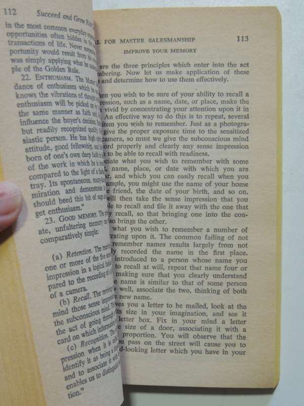 Succeed And Grow Rich Through Persuasion - Napoleon Hill & E. Harold Keown