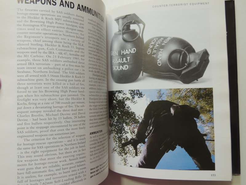 Weapons And Equipment Of The SAS - Peter Darman