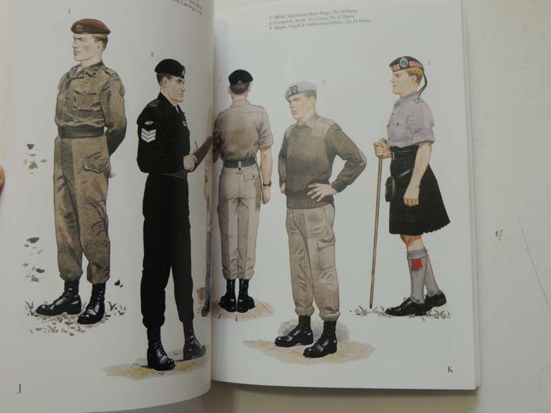 Osprey Elite Series: The British Army In The 1980`s  Mike Chappell
