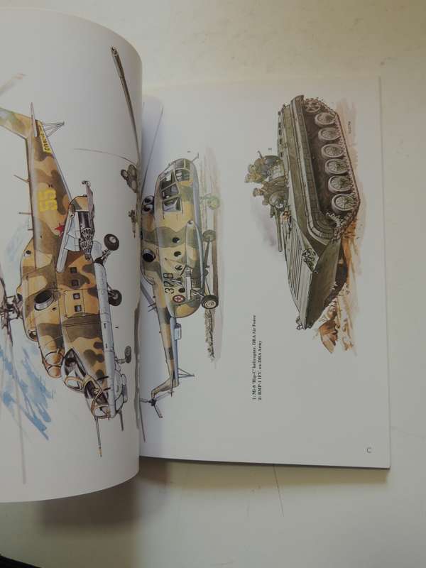 Osprey Men-At-Arms Series: Russia`s War In Afghanistan David Isby