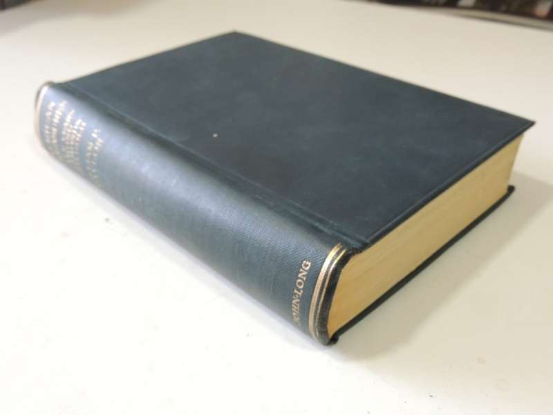 African Treasures - Sixty Years Among Diamonds & Gold - William P. Taylor