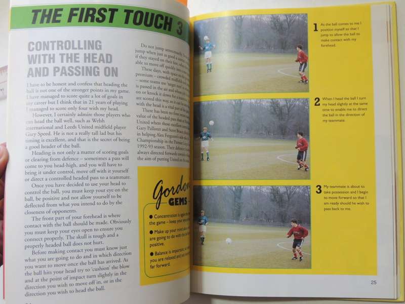 Gordon Strachan`s Step-by-Step Soccer Skills