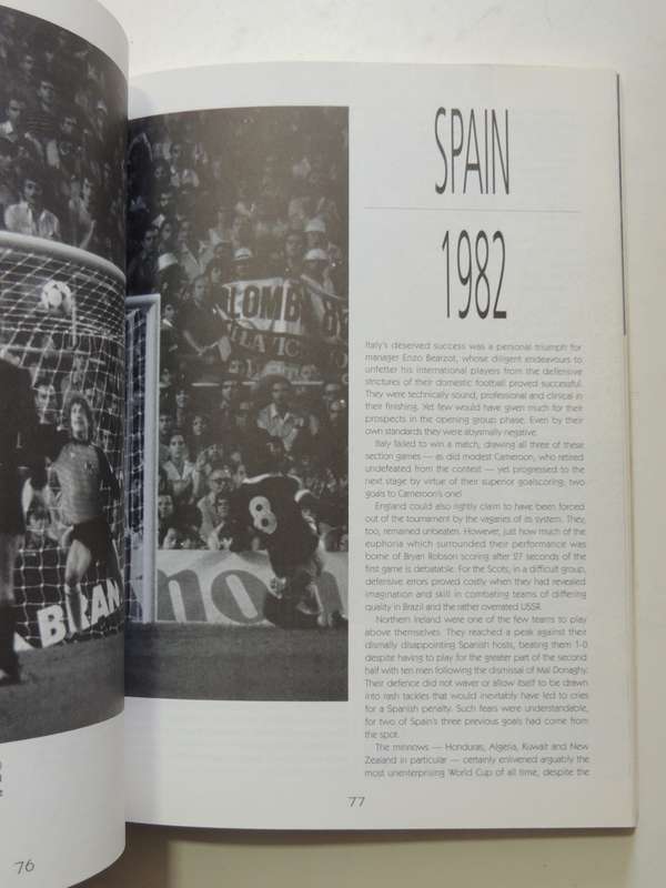 The World Cup 1930 - 1990 Sixty Glorious Years of Soccer`s Premier Event - Jack Rollin