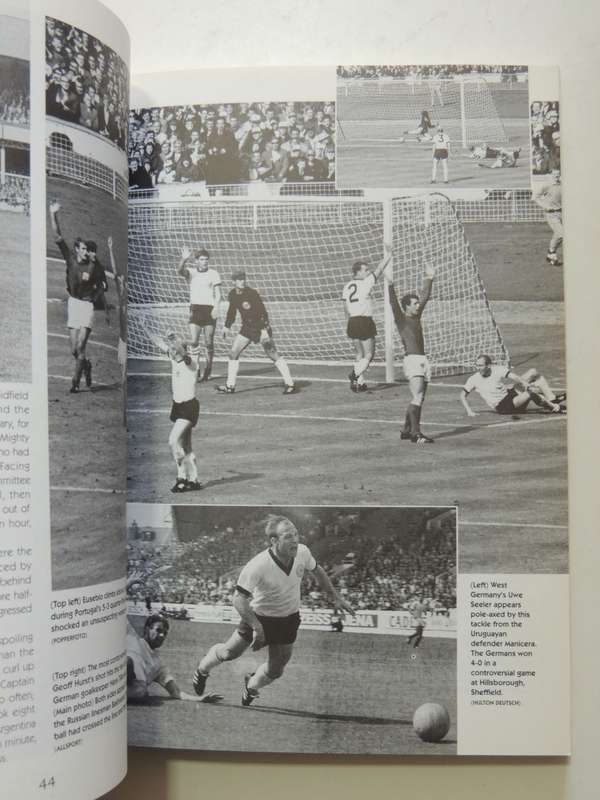 The World Cup 1930 - 1990 Sixty Glorious Years of Soccer`s Premier Event - Jack Rollin