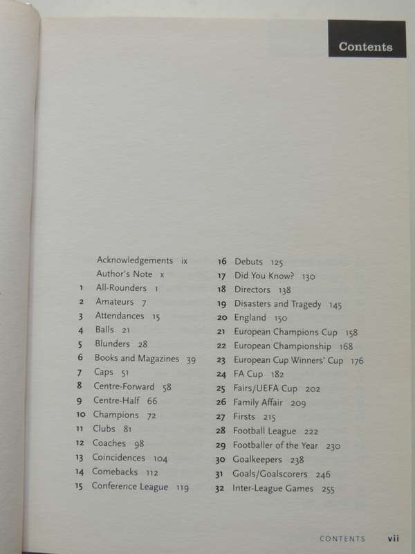 End to End Stuff The Essential Football Book - Les Scott