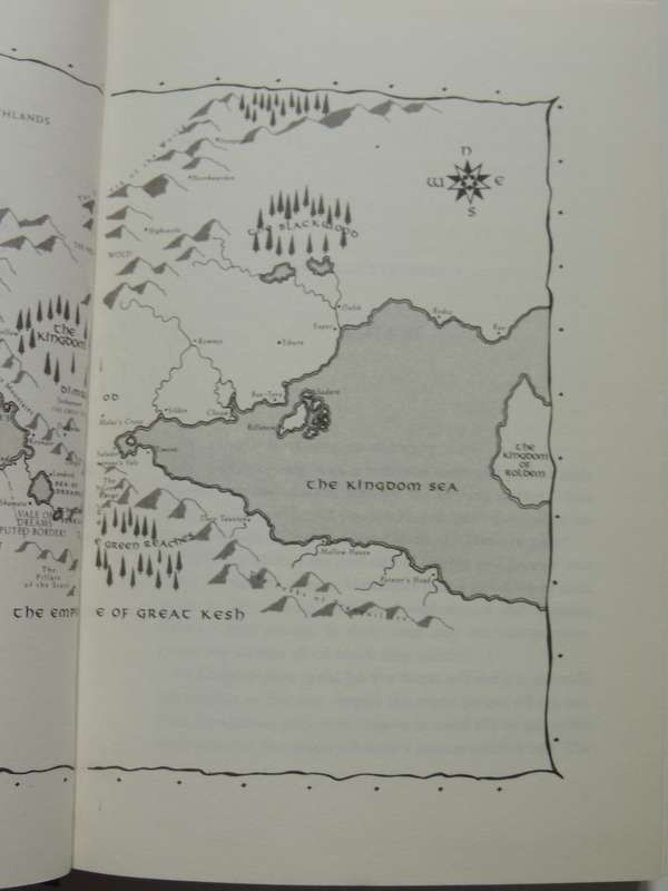Into a Dark Realm - The DarkWar Book 2 - Raymond E Feist   HC