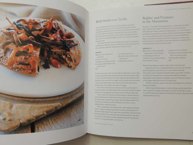The Spanish Kitchen - Regional Ingredients Recipes And Stories From Spain - Clarissa Hyman