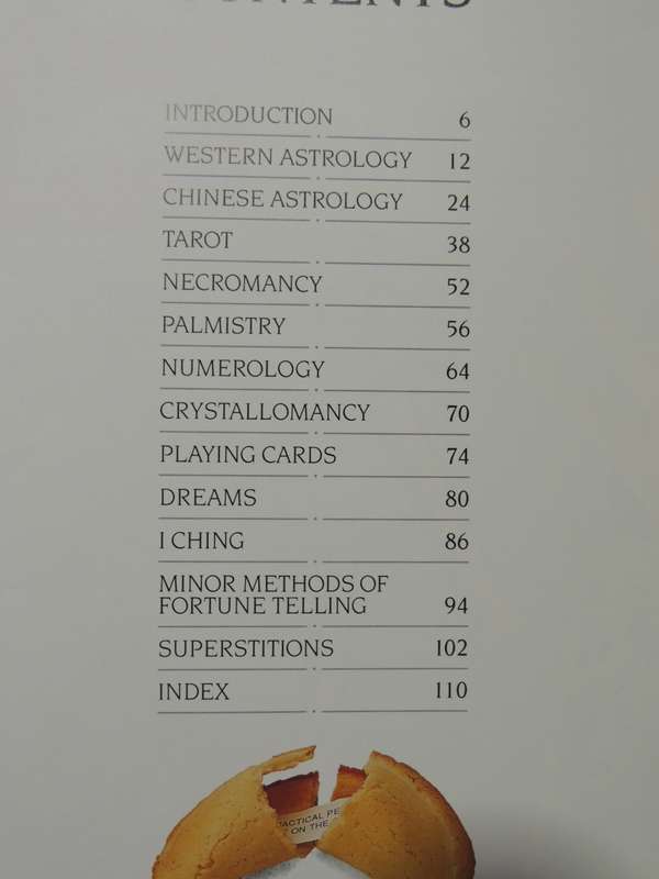 Fortune Telling - How To Predict Your Own FutureChris Morgan