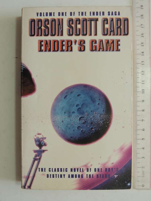 Ender's Game - Vol 1 of the Ender Saga - Orson Scott Card