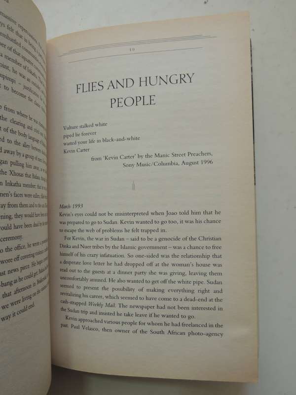 The Bang-Bang Club, Snapshots from a Hidden War - Greg Marinovich, Joao Silva  -  1st Edition 2000
