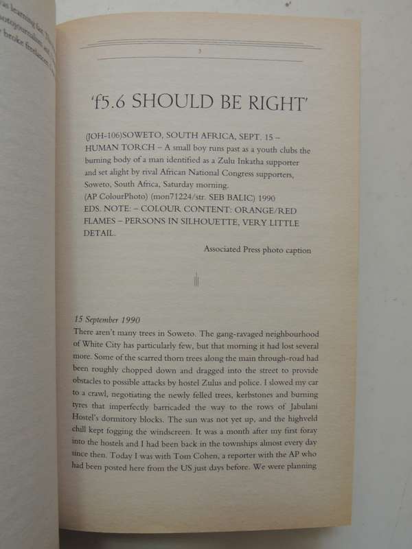 The Bang-Bang Club, Snapshots from a Hidden War - Greg Marinovich, Joao Silva  -  1st Edition 2000
