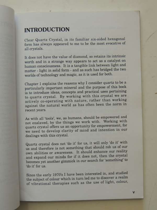 Crystal Clear, A Guide to Quartz Crystal - Jennifer Dent