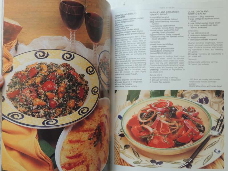 Tomato Cookbook -   Australian Women's Weekly