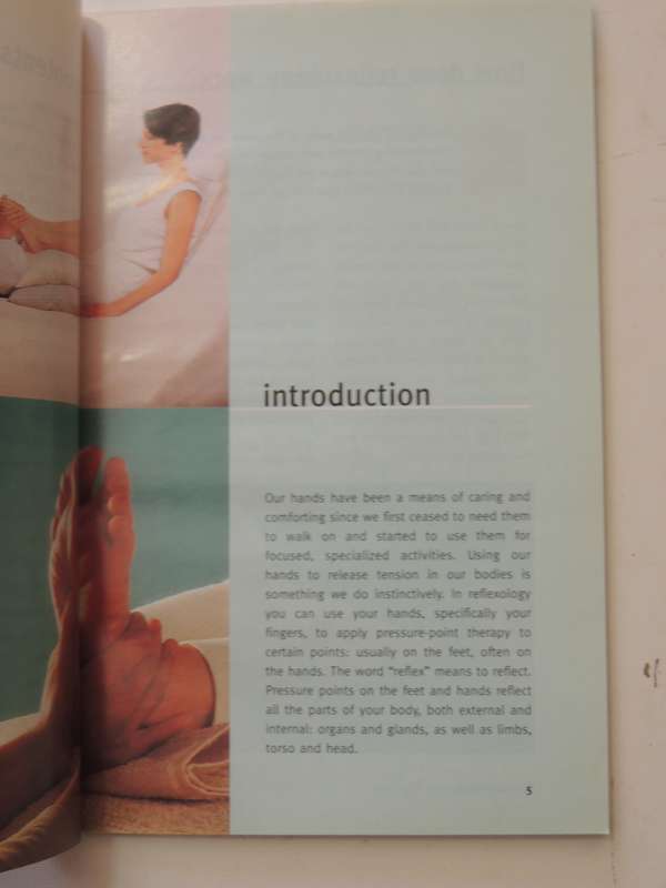 Healing With Reflexology, Guide/Foot & Hand Massage /Enhanced Health & Wellbeing - Rosalind Oxenford